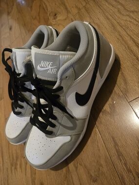 Nike AirJordan Men's Cleats in White and Gray